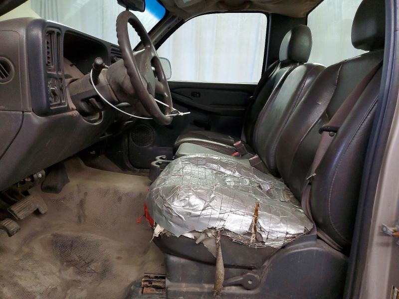 2005 Chevrolet Silverado მანქანა იყიდება აუქციონზე, vin: 1GCEC14TX5Z318377, აუქციონის ნომერი: 52244896