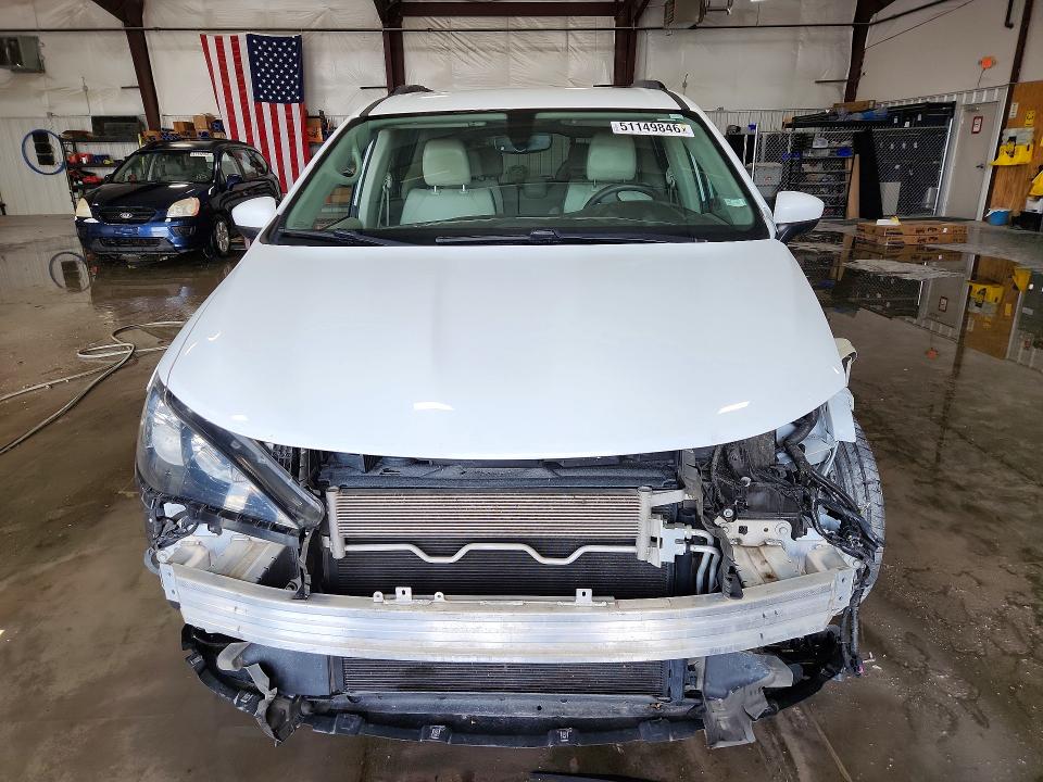 Продажа на аукционе авто 2020 Chrysler Voyager, vin: 2C4RC1DG9LR260970, номер лота: 51149846