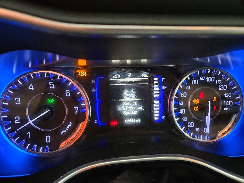 2016 Chrysler 200 მანქანა იყიდება აუქციონზე, vin: 1C3CCCABXGN119682, აუქციონის ნომერი: 51504656