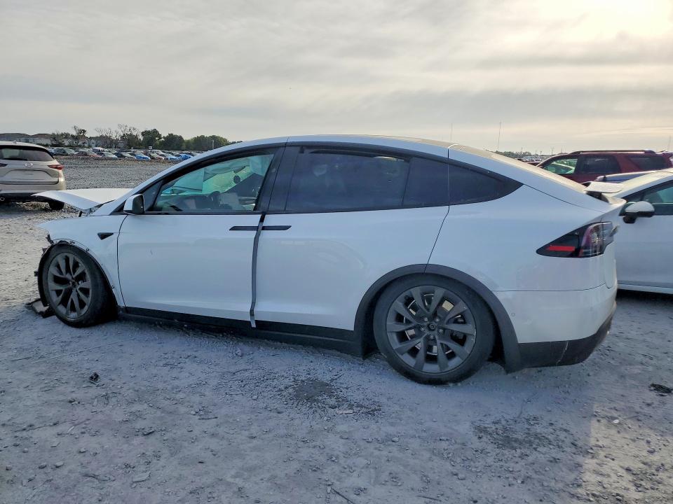 Продаж на аукціоні авто 2022 Tesla Model X, vin: 7SAXCBE60NF355101, номер лоту: 51558836