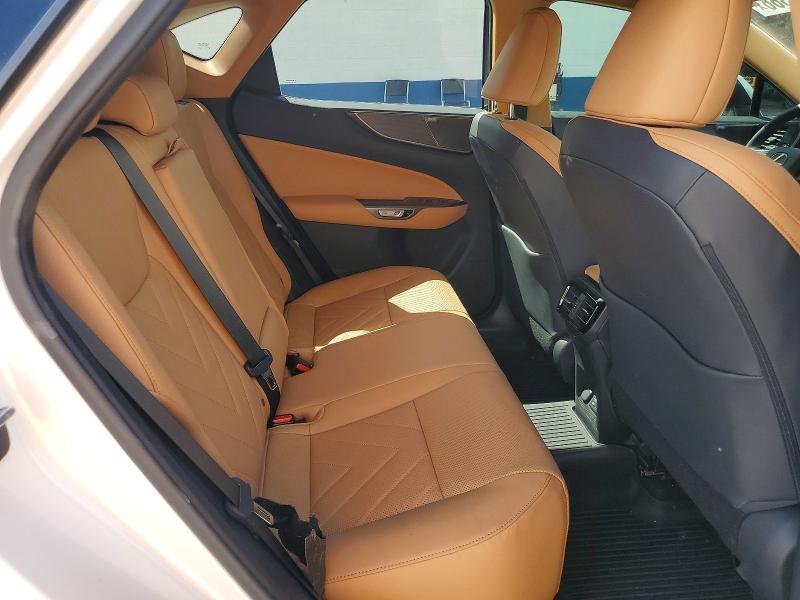 48981366 :رقم المزاد ، 2T2HGCEZ5NC010216 vin ، 2022 Lexus Nx 350 مزاد بيع