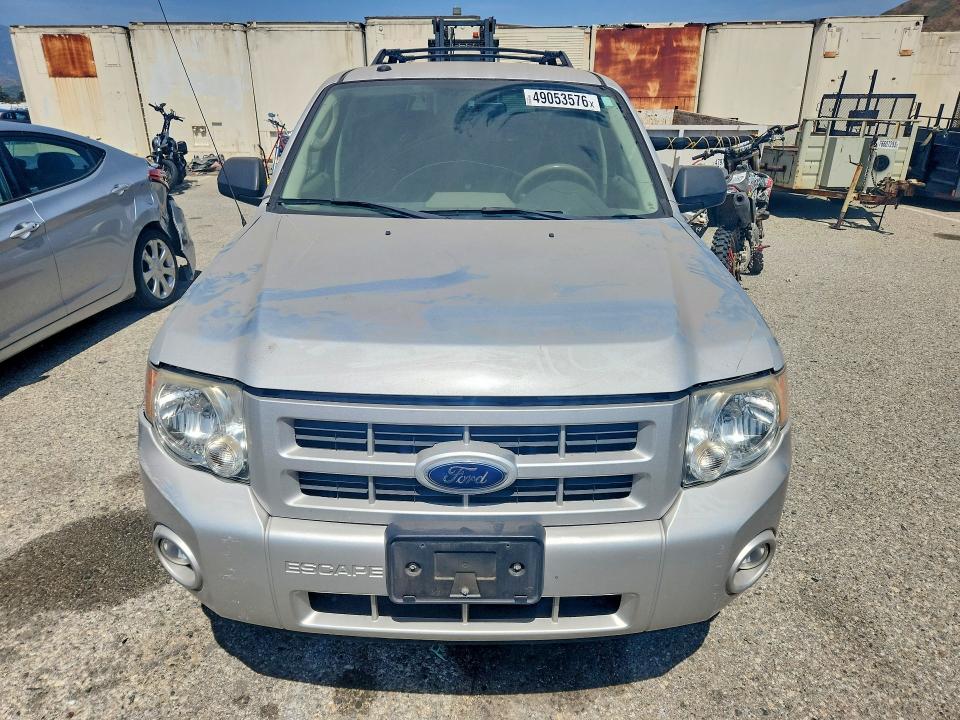2009 Ford Escape მანქანა იყიდება აუქციონზე, vin: 1FMCU49339KB11466, აუქციონის ნომერი: 49053576