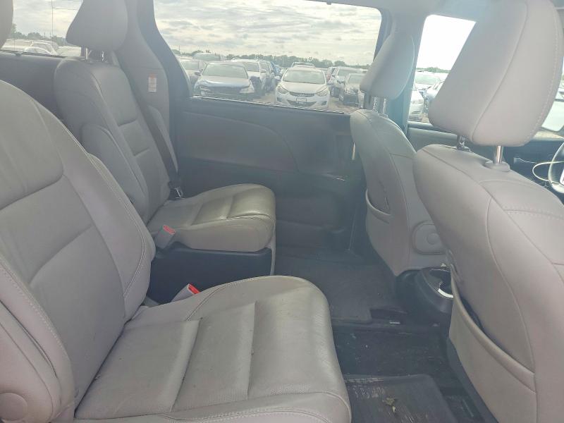2015 Toyota Sienna მანქანა იყიდება აუქციონზე, vin: 5TDYK3DC6FS625821, აუქციონის ნომერი: 51355106