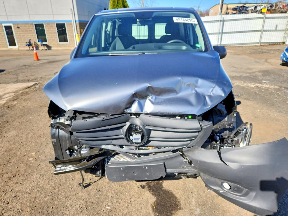 49184896 :رقم المزاد ، W1YV0BEY2P4297593 vin ، 2023 Mercedes-benz Metris مزاد بيع