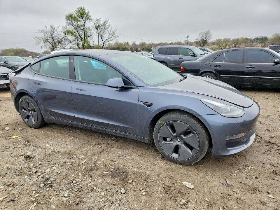2021 Tesla Model 3 მანქანა იყიდება აუქციონზე, vin: 5YJ3E1EA5MF100169, აუქციონის ნომერი: 48637456