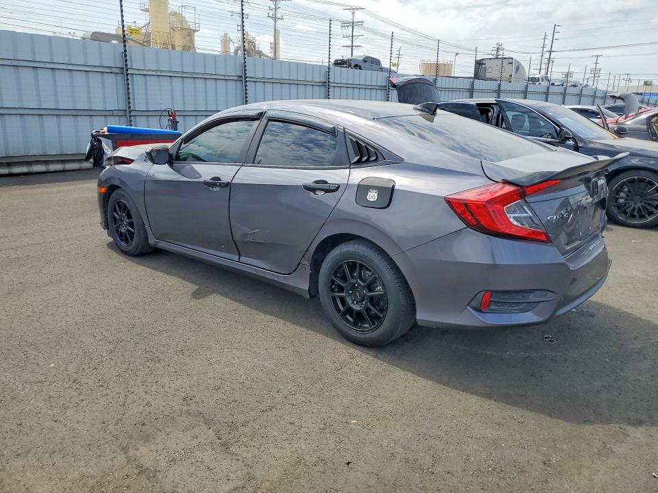 49594036 :رقم المزاد ، 2HGFC2F58JH508070 vin ، 2018 Honda Civic مزاد بيع