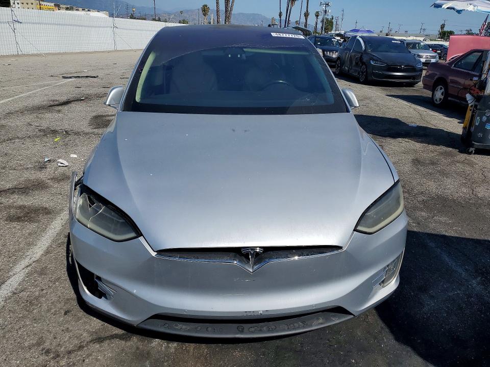 Продаж на аукціоні авто 2017 Tesla Model X, vin: 5YJXCDE22HF060298, номер лоту: 48777726