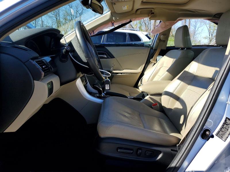 48317196 :رقم المزاد ، JHMCR6F50HC021271 vin ، 2017 Honda Accord مزاد بيع