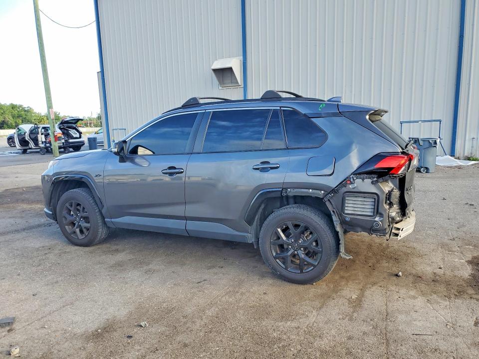 48949966 :رقم المزاد ، 2T3P1RFV0NC288884 vin ، 2022 Toyota Rav4 مزاد بيع