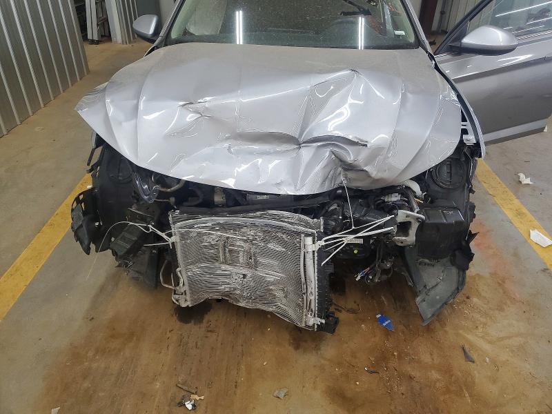 51073816 :رقم المزاد ، 3VW5X7BU3SM022825 vin ، 2025 Volkswagen Jetta مزاد بيع