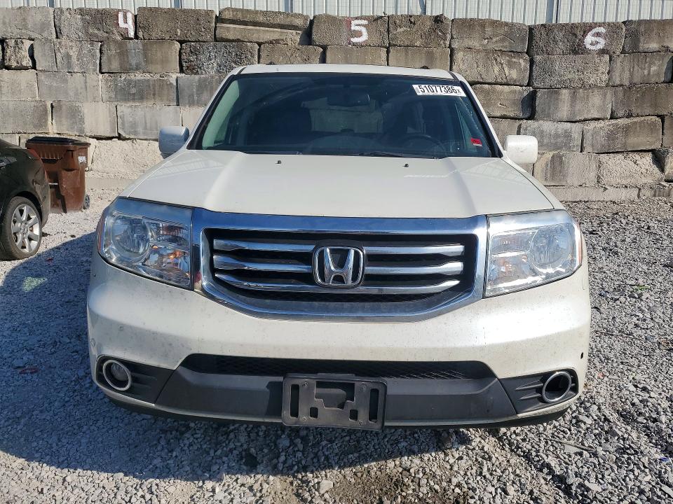 51077386 :رقم المزاد ، 5FNYF4H99FB014064 vin ، 2015 Honda Pilot مزاد بيع