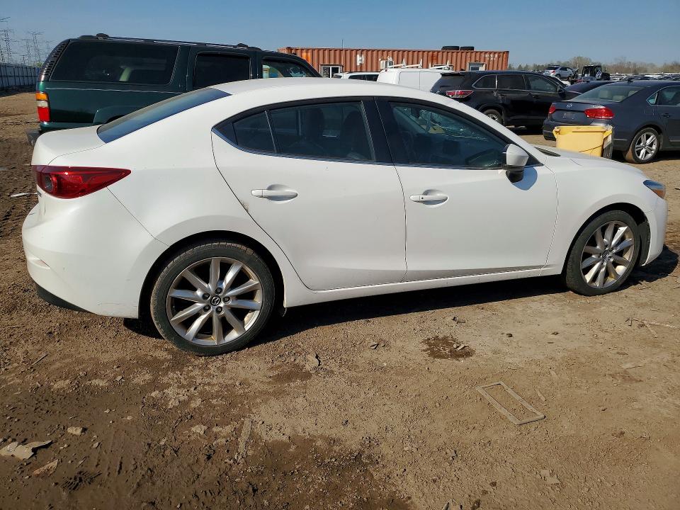 2017 Mazda 3 მანქანა იყიდება აუქციონზე, vin: 3MZBN1V74HM105197, აუქციონის ნომერი: 50699856