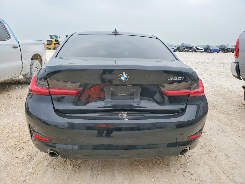 49862836 :رقم المزاد ، 3MW5R1J09M8B59351 vin ، 2021 Bmw 330i مزاد بيع
