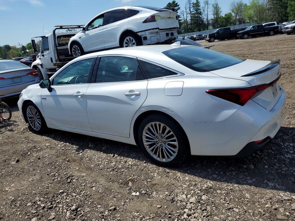 50116816 :رقم المزاد ، 4T1E21FB2LU013596 vin ، 2020 Toyota Avalon Hybrid مزاد بيع