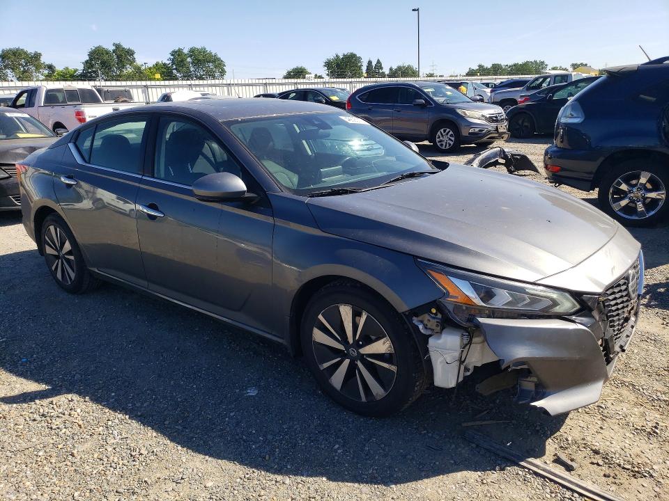 48693716 :رقم المزاد ، 1N4BL4DVXMN356774 vin ، 2021 Nissan Altima مزاد بيع