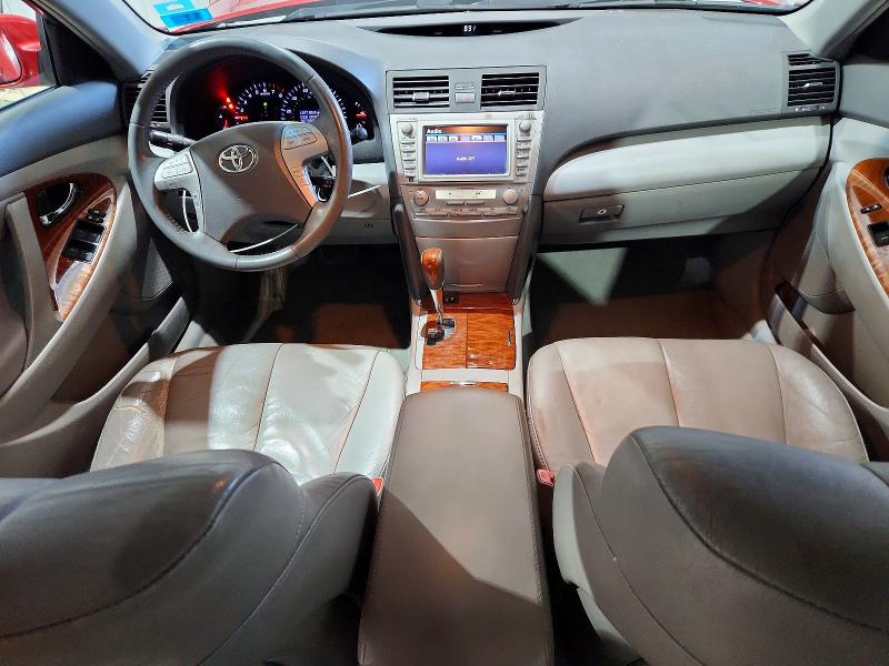 50670156 :رقم المزاد ، 4T4BF3EK7AR037836 vin ، 2010 Toyota Camry مزاد بيع