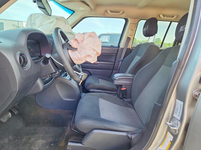 Продаж на аукціоні авто 2016 Jeep Patriot, vin: 1C4NJPBB0GD684352, номер лоту: 48998276