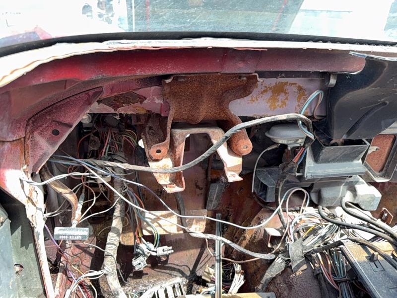 1974 Chevrolet Corvette მანქანა იყიდება აუქციონზე, vin: 1Z8749S418777, აუქციონის ნომერი: 51654186