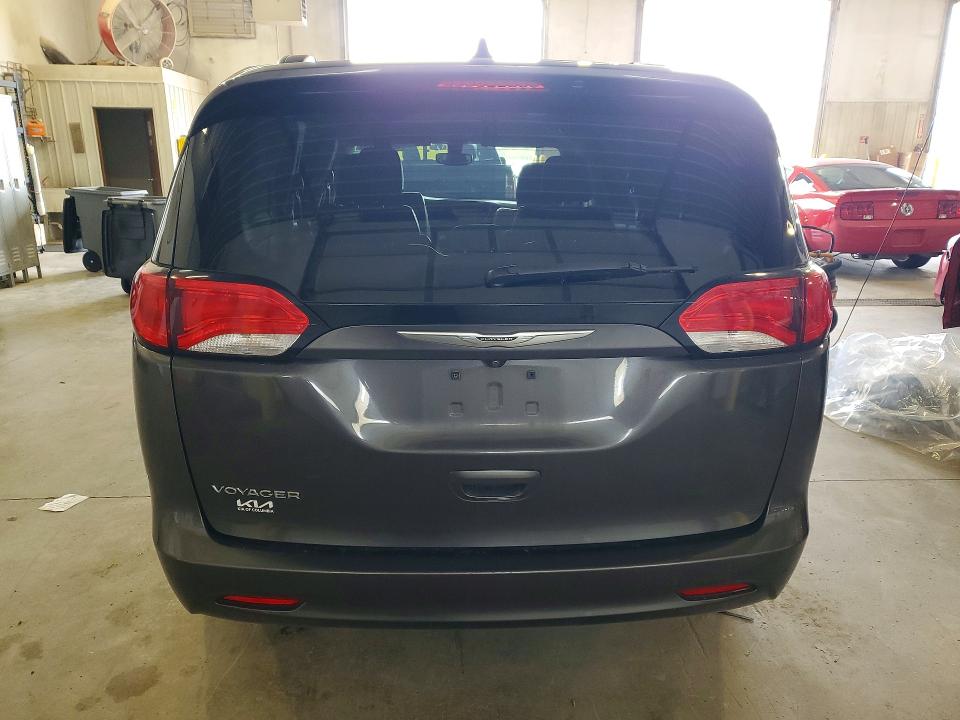 48621446 :رقم المزاد ، 2C4RC1DG1MR543316 vin ، 2021 Chrysler Voyager مزاد بيع