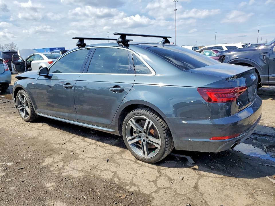 48411966 :رقم المزاد ، WAUENAF47JA074354 vin ، 2018 Audi A4 مزاد بيع