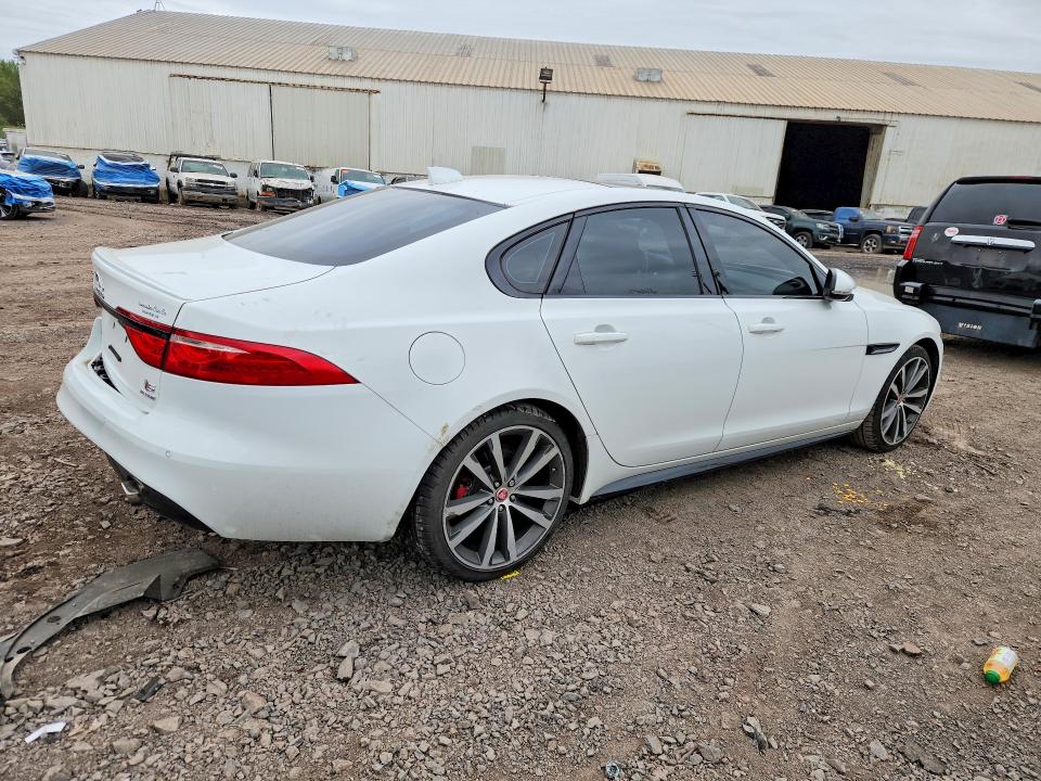 51093056 :رقم المزاد ، SAJBM4BV4HCY49122 vin ، 2017 Jaguar Xf مزاد بيع