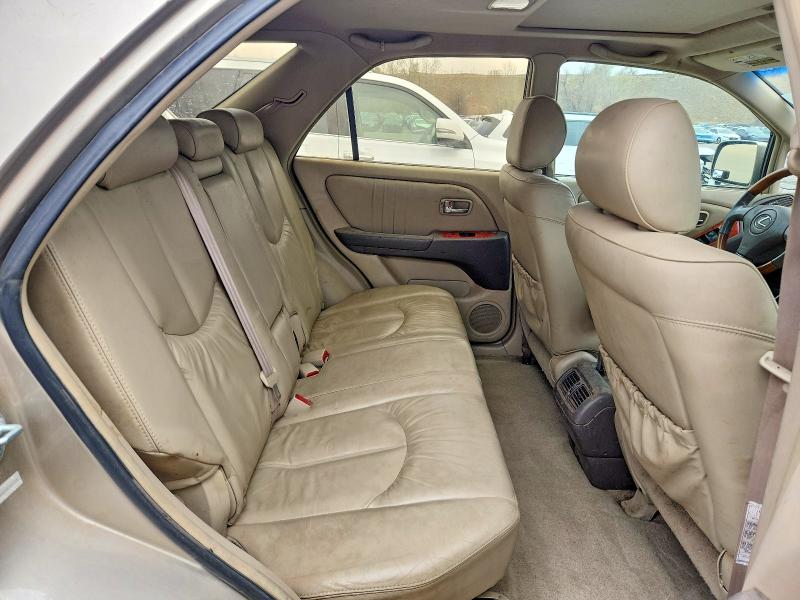 Auction sale of the 2002 Lexus Rx 300, vin: JTJHF10U220248759, lot number: 48593016