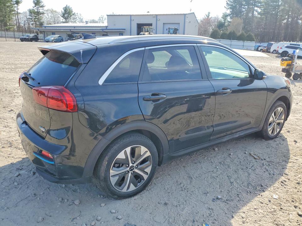 49623476 :رقم المزاد ، KNDCE3LG2N5144071 vin ، 2022 Kia Niro مزاد بيع