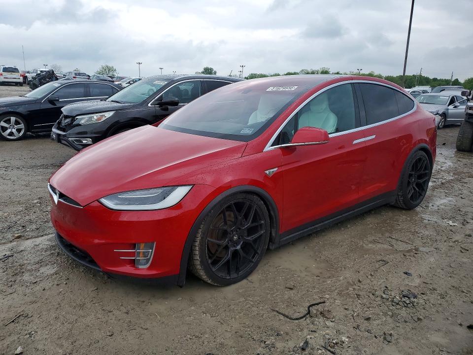 51629556 :رقم المزاد ، 5YJXCBE23GF004759 vin ، 2016 Tesla Model X مزاد بيع