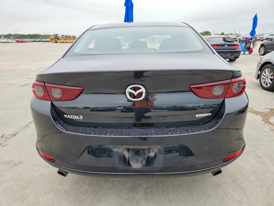 Продажа на аукционе авто 2021 Mazda 3, vin: JM1BPABL3M1321368, номер лота: 51295526