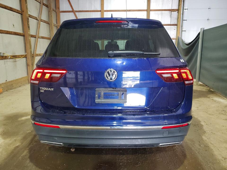 51201596 :رقم المزاد ، 3VV3B7AXXMM069374 vin ، 2021 Volkswagen Tiguan مزاد بيع