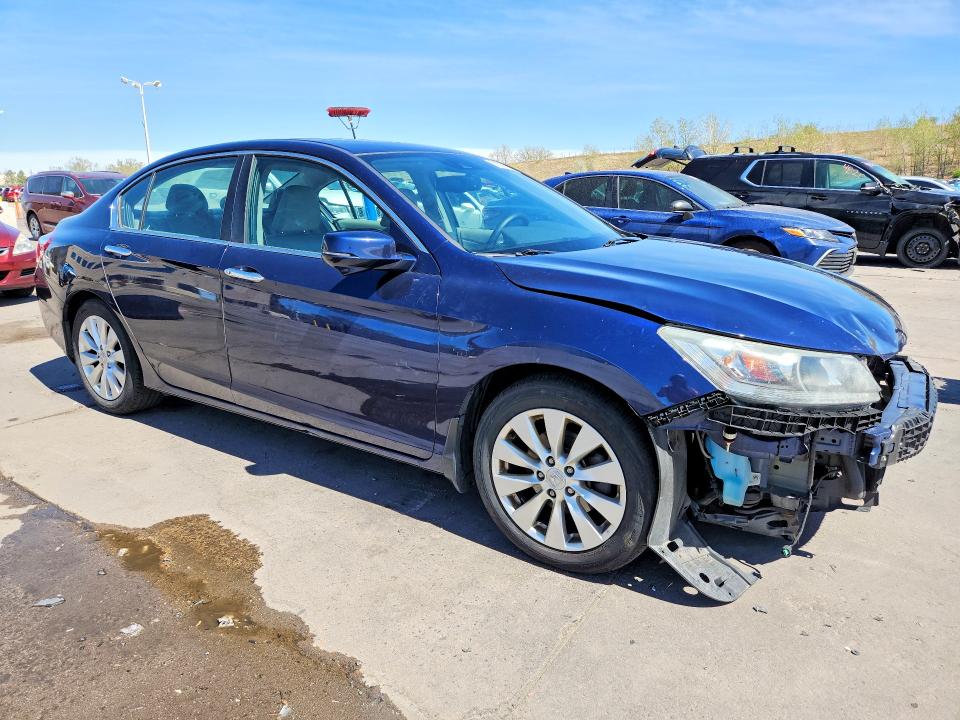 2015 Honda Accord მანქანა იყიდება აუქციონზე, vin: 1HGCR2F81FA252422, აუქციონის ნომერი: 50532666