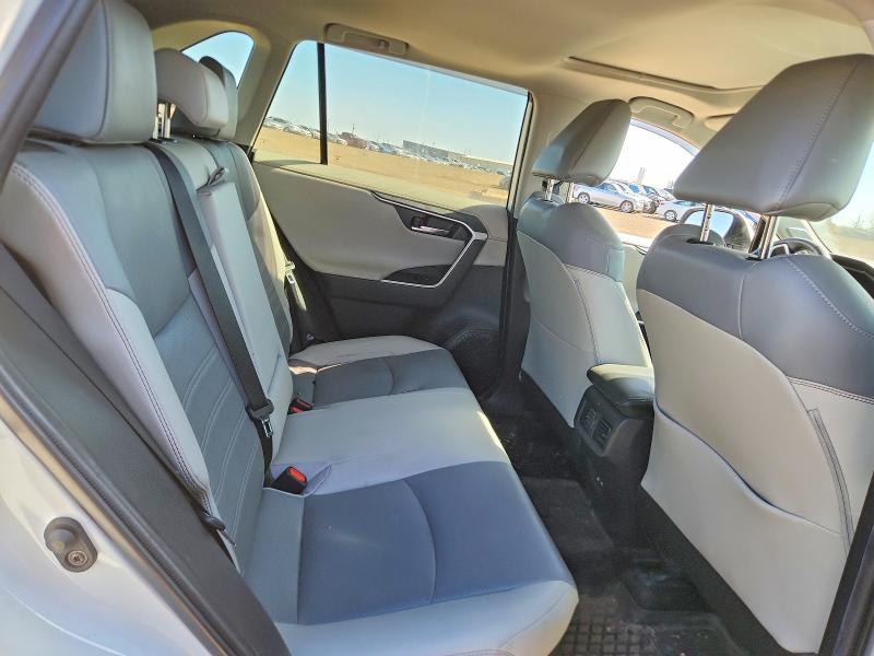 Продаж на аукціоні авто 2021 Toyota Rav4, vin: 2T3DWRFV0MW127887, номер лоту: 50188576