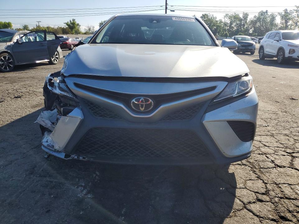 Aukcja sprzedaży 2018 Toyota Camry, vin: 4T1B11HK8JU577009, numer aukcji: 49860336