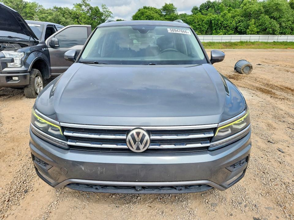 2018 Volkswagen Tiguan მანქანა იყიდება აუქციონზე, vin: 3VV5B7AX7JM090381, აუქციონის ნომერი: 50947666