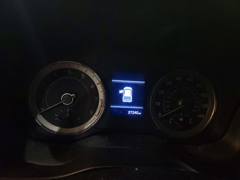49896546 :رقم المزاد ، KMHRB8A30NU172582 vin ، 2022 Hyundai Venue مزاد بيع