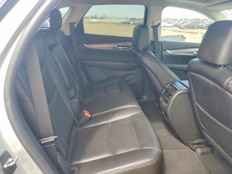48647346 :رقم المزاد ، 1GYKNERS9HZ112647 vin ، 2017 Cadillac Xt5 مزاد بيع