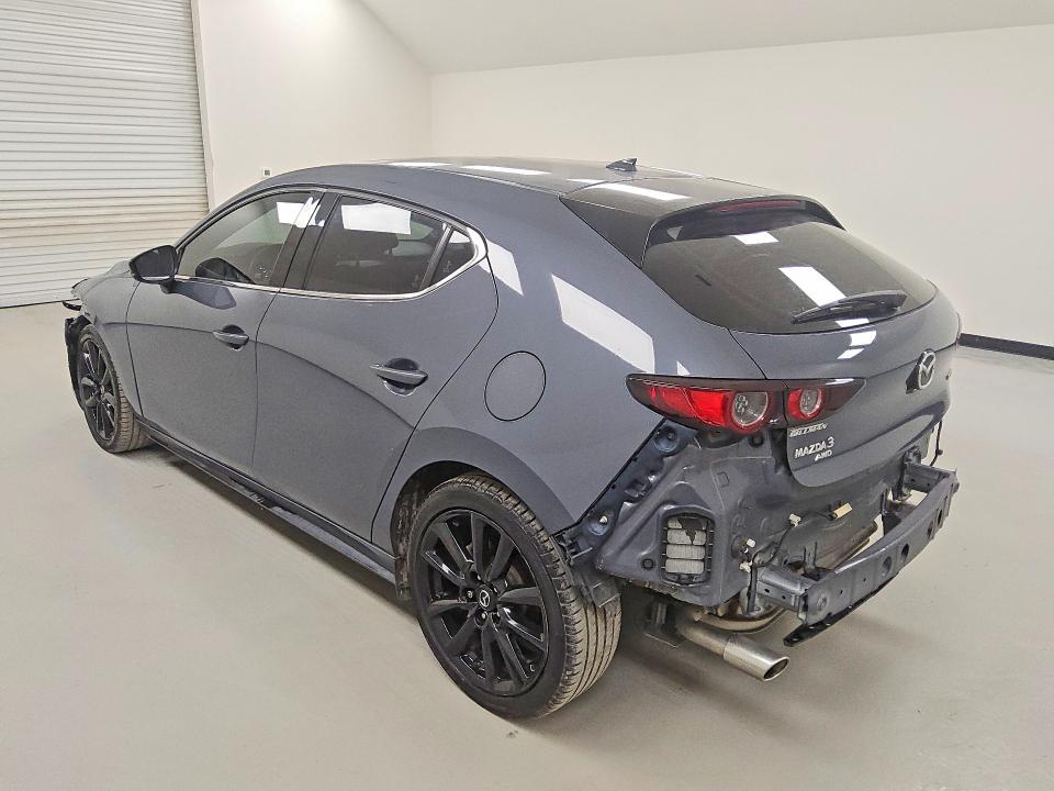 2021 Mazda 3 მანქანა იყიდება აუქციონზე, vin: JM1BPBML3M1316903, აუქციონის ნომერი: 49319826