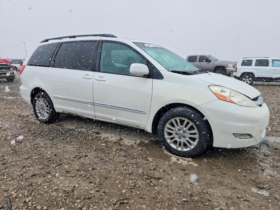 Продажа на аукционе авто 2007 Toyota Sienna, vin: 5TDBK22C57S001089, номер лота: 50354596