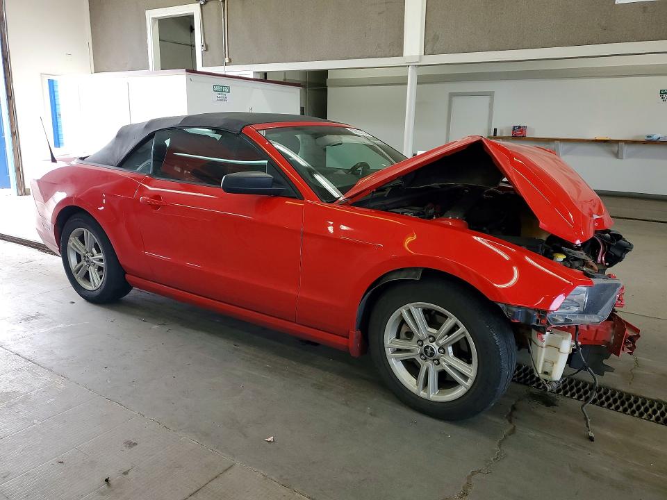 Продажа на аукционе авто 2014 Ford Mustang, vin: 1ZVBP8EMXE5272285, номер лота: 50620186