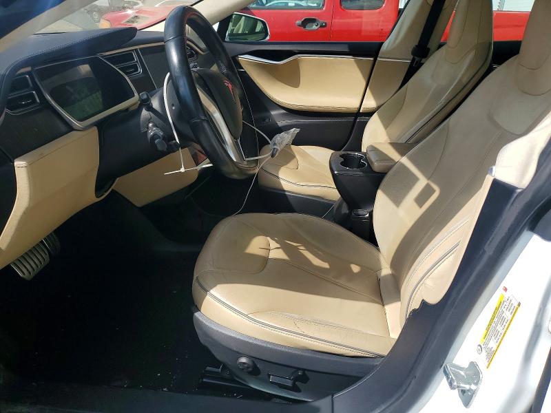 48261256 :رقم المزاد ، 5YJSA1CP5DFP16680 vin ، 2013 Tesla Model S مزاد بيع