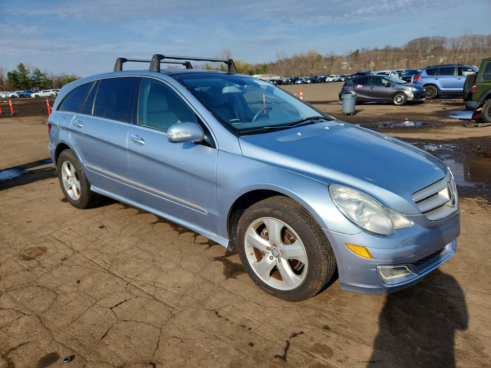 48519426 :رقم المزاد ، 4JGCB22E87A044355 vin ، 2007 Mercedes-benz R مزاد بيع