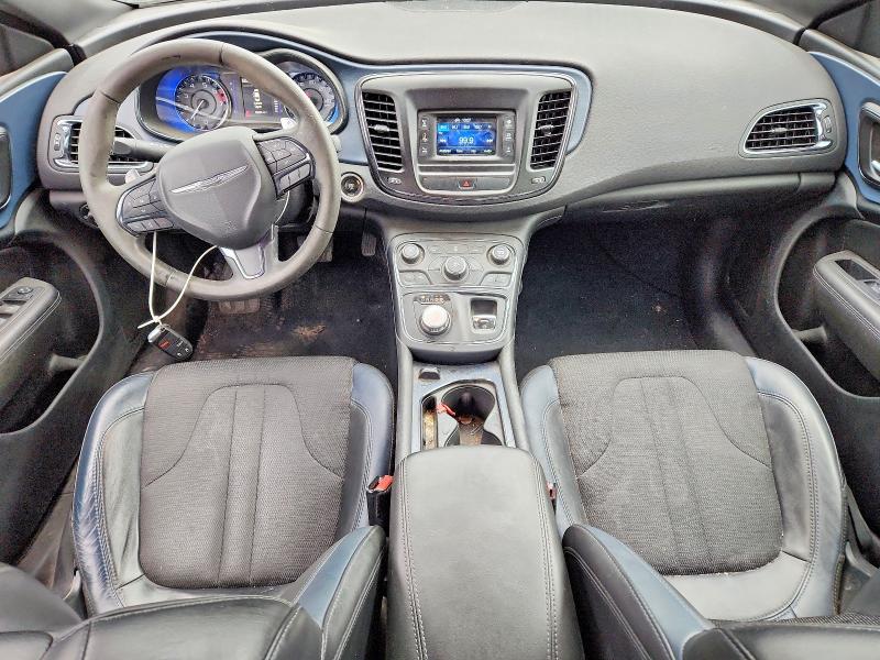 48479656 :رقم المزاد ، 1C3CCCBB9FN725911 vin ، 2015 Chrysler 200 مزاد بيع