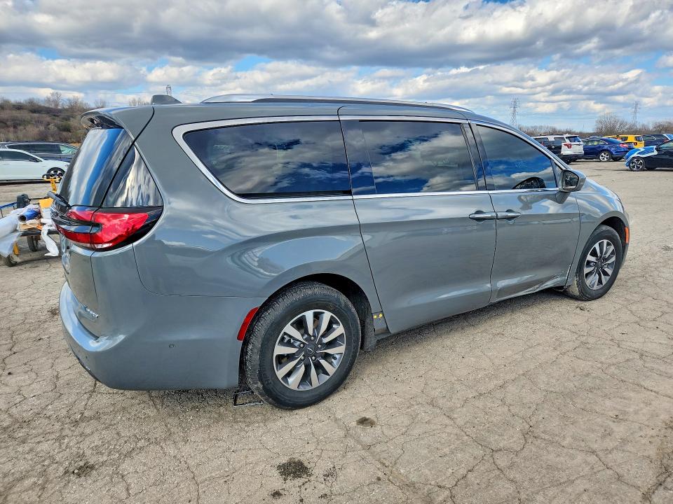 2021 Chrysler Pacifica მანქანა იყიდება აუქციონზე, vin: 2C4RC1L77MR599472, აუქციონის ნომერი: 48982386