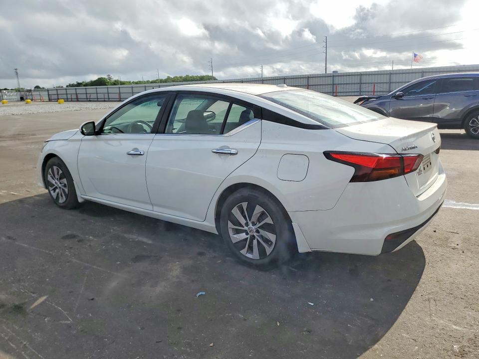 51001916 :رقم المزاد ، 1N4BL4BV5KC179224 vin ، 2019 Nissan Altima مزاد بيع