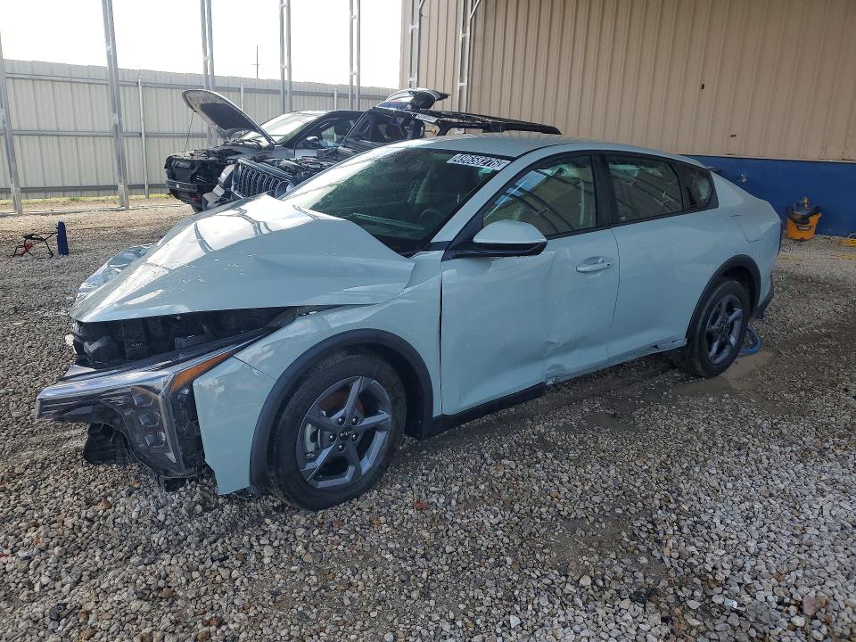 Продажа на аукционе авто 2025 Kia K4, vin: 3KPFT4DE8SE008291, номер лота: 49658276
