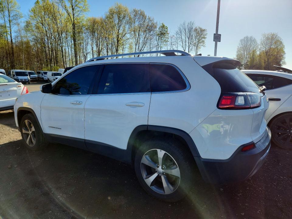 Продаж на аукціоні авто 2020 Jeep Cherokee, vin: 1C4PJLDB2LD614604, номер лоту: 51262856