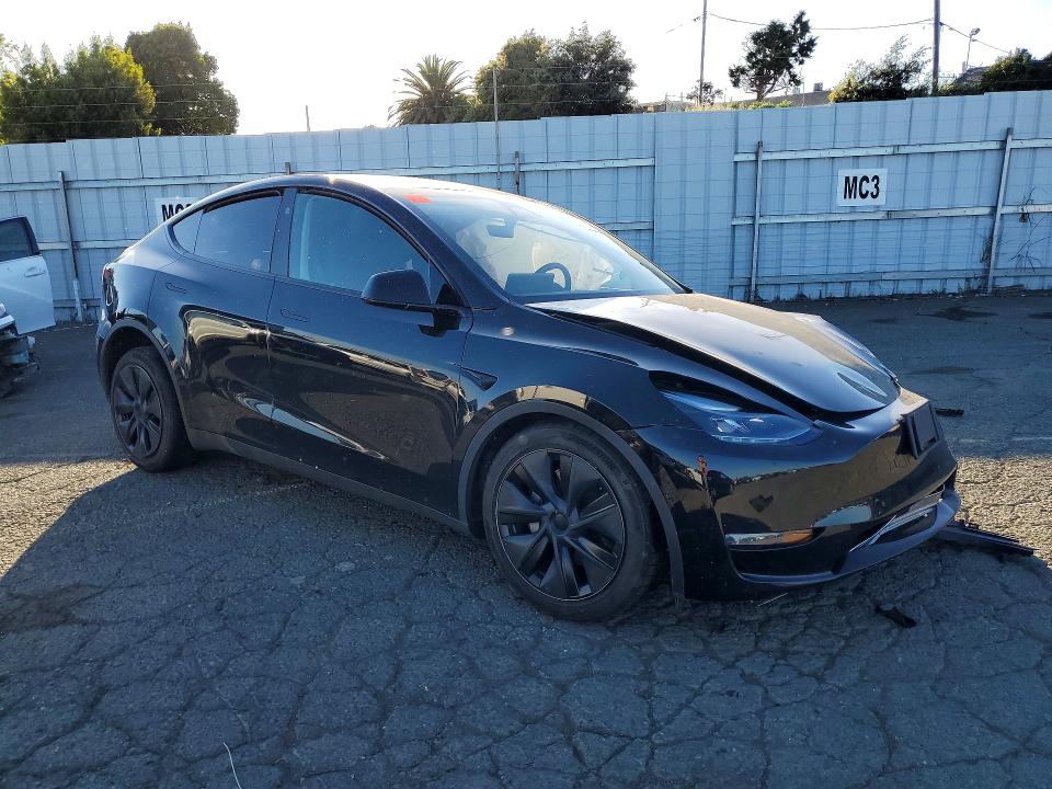 Продаж на аукціоні авто 2025 Tesla Model Y, vin: 7SAYGDED9SF234789, номер лоту: 49007296