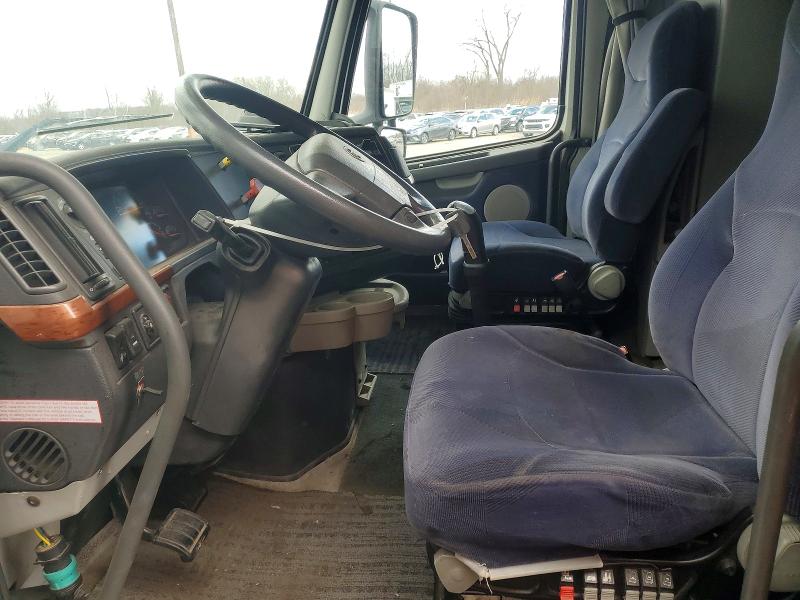 Продаж на аукціоні авто 2004 Volv Vn, vin: 4V4NC9TH24N362444, номер лоту: 48975856