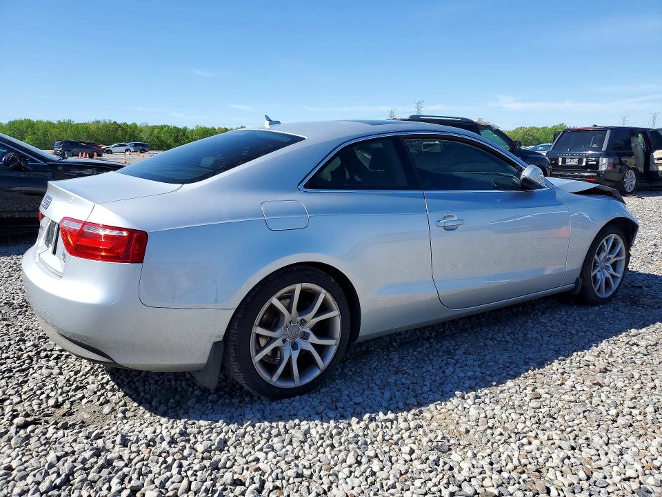 48892406 :رقم المزاد ، WAUCFAFR8AA046630 vin ، 2010 Audi A5 مزاد بيع