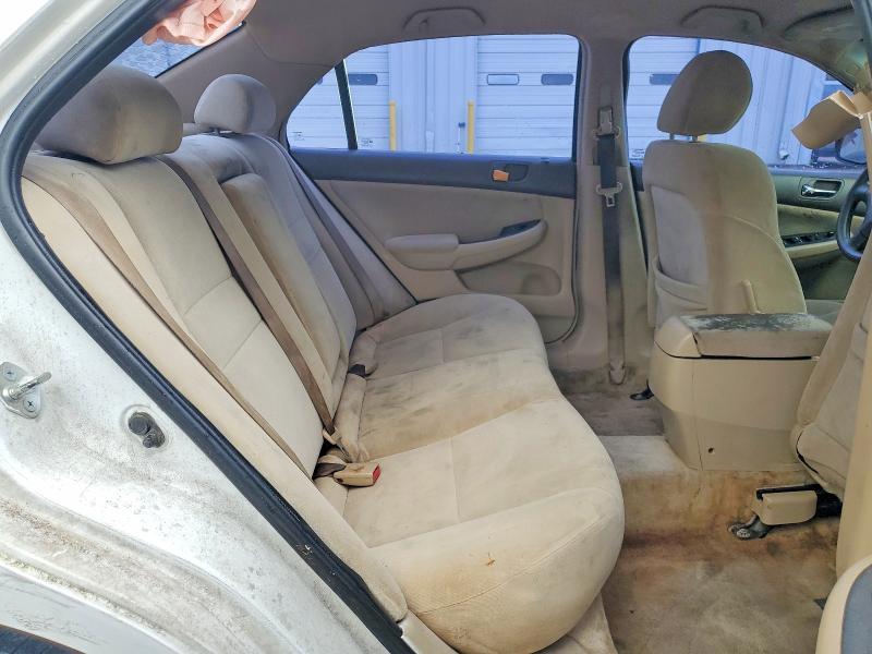 51826796 :رقم المزاد ، 1HGCM56435A078901 vin ، 2005 Honda Accord مزاد بيع